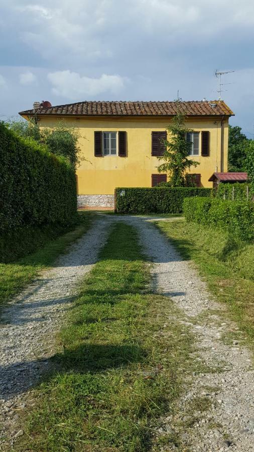Villa Casolare Al Dopolavoro Lucca Esterno foto